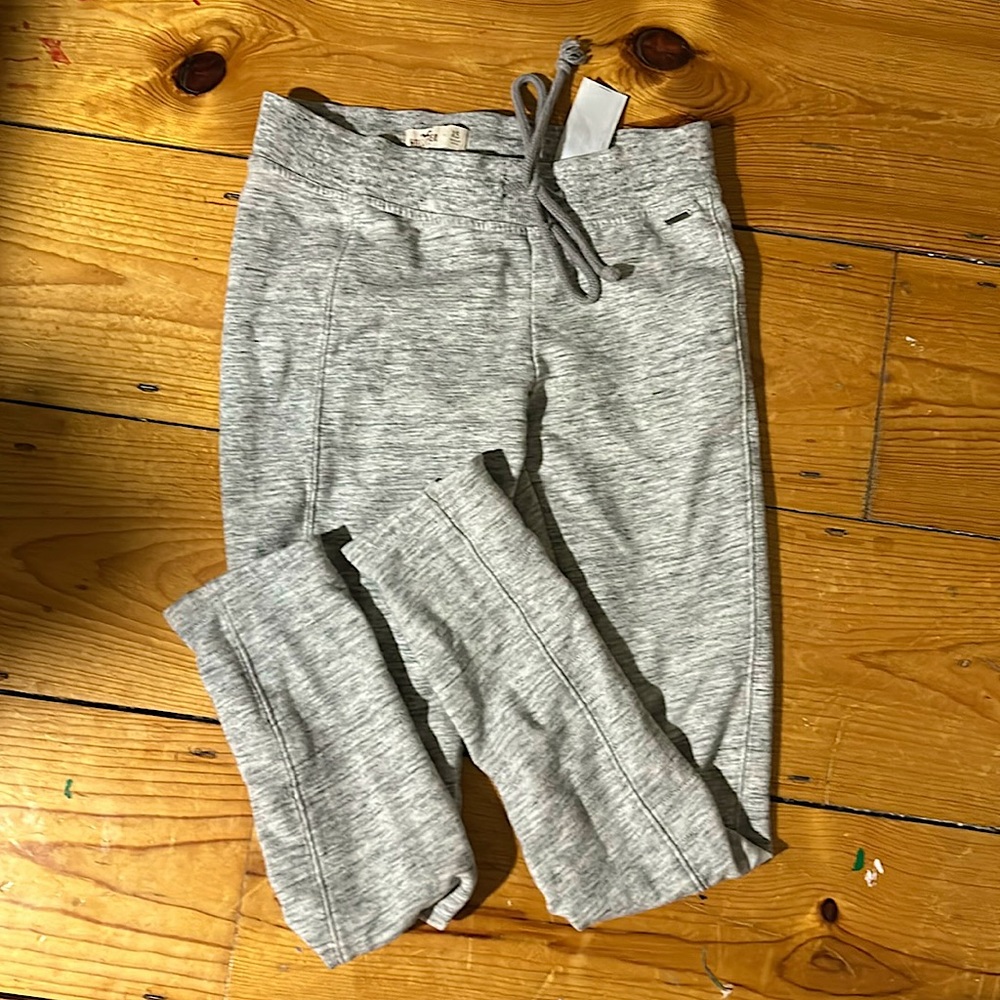 Des: Pants